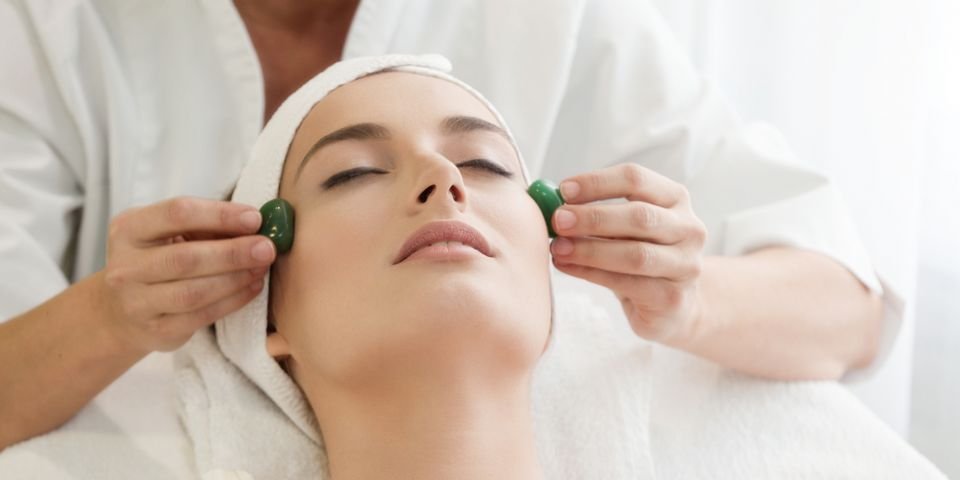 Stone face massage